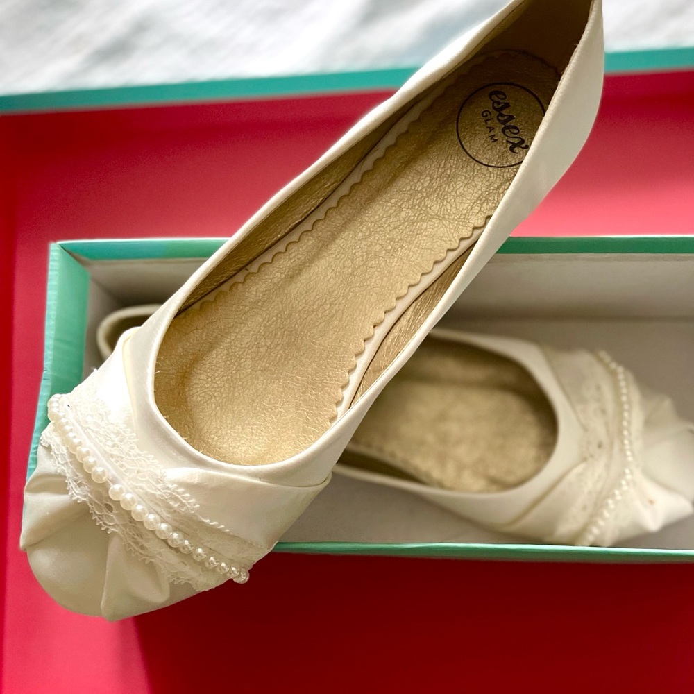 Essex Glam ivory satin wedding flats